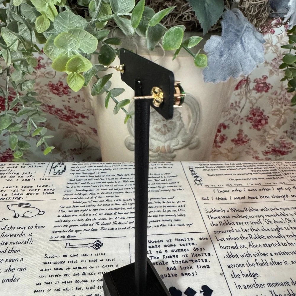 Stainless Steel Emerald Green Crystal Stud Earrings - Picture 2 of 2